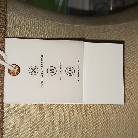 Nwt Good American brown seamless ribbed knit bra w/ adjustable straps size 1/2 - Picture 15 of 16